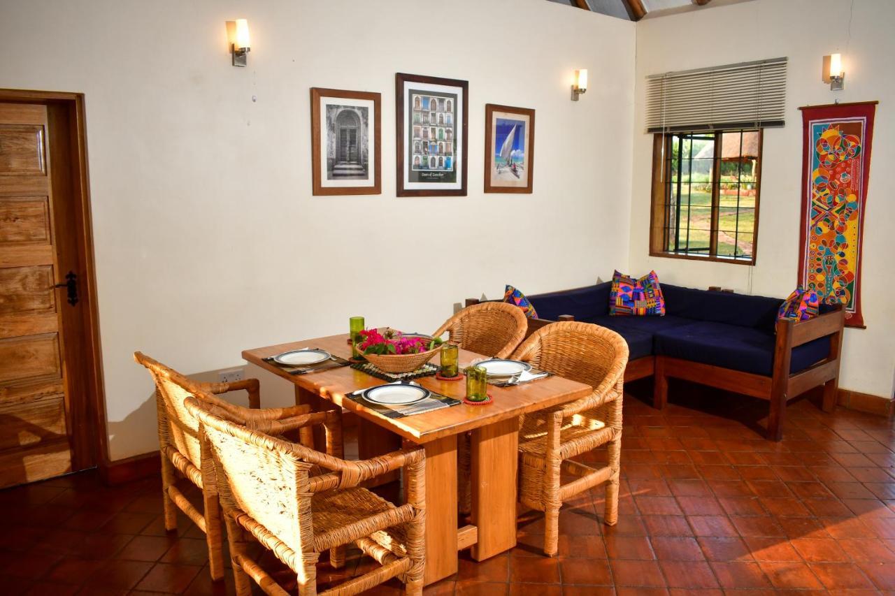 Buyala Bliss On The Nile Villa จินจา ภายนอก รูปภาพ