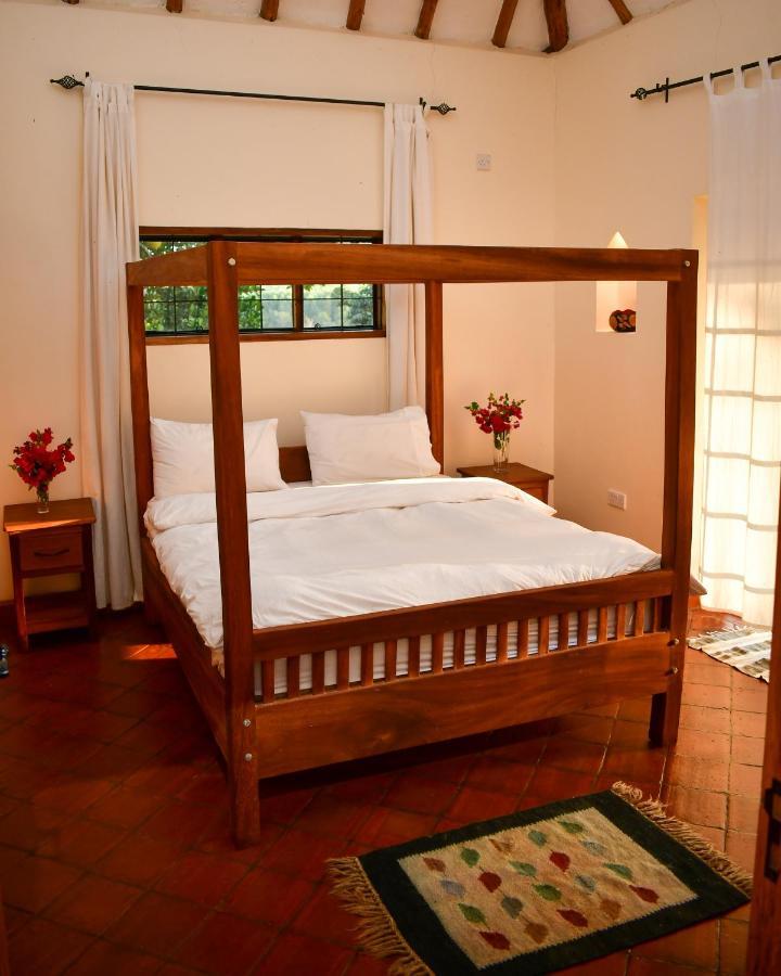 Buyala Bliss On The Nile Villa จินจา ภายนอก รูปภาพ