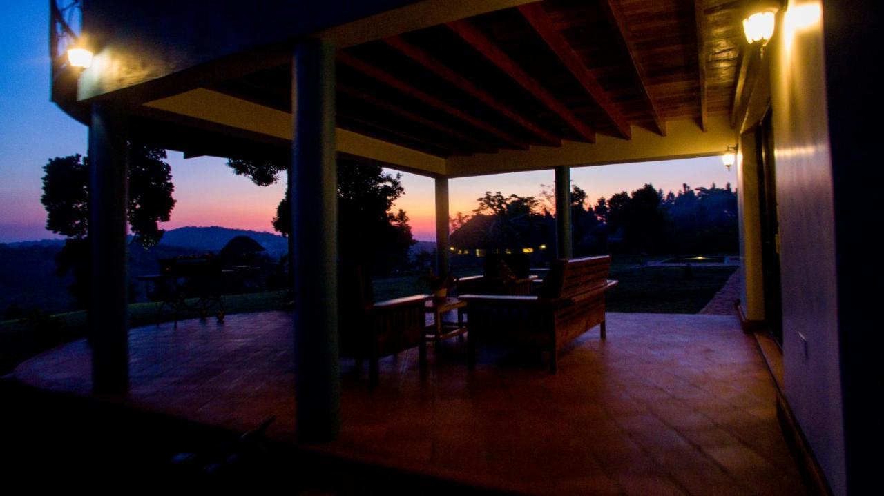 Buyala Bliss On The Nile Villa จินจา ภายนอก รูปภาพ