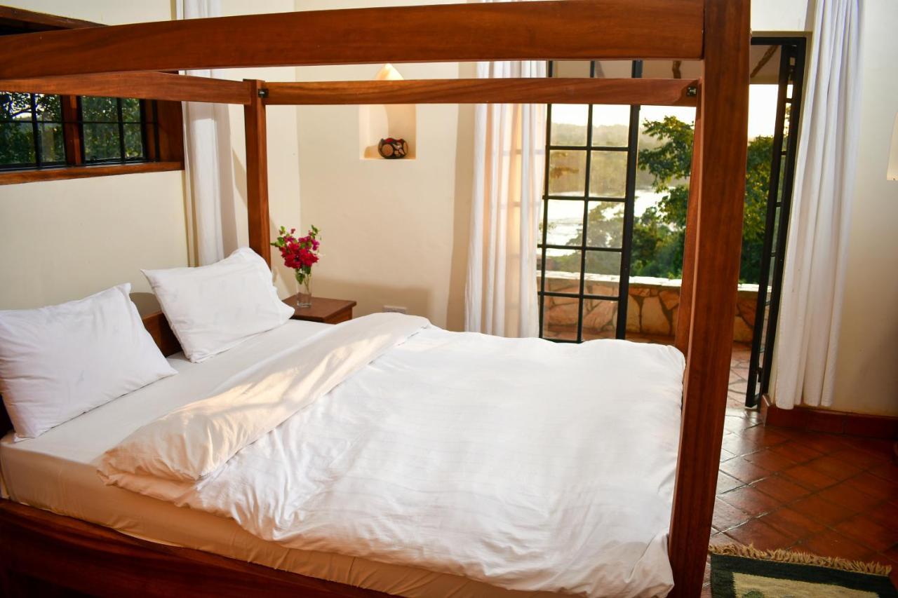 Buyala Bliss On The Nile Villa จินจา ภายนอก รูปภาพ